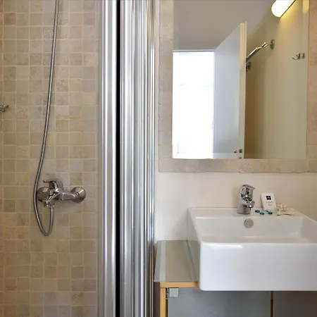 Wonderful Chrysta * Mykonos Town