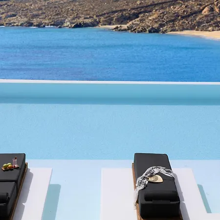 Wonderful Chrysta Villa Mykonos Town
