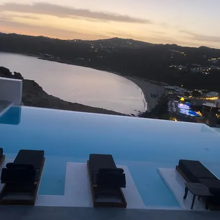 Wonderful Chrysta Villa Mykonos Town