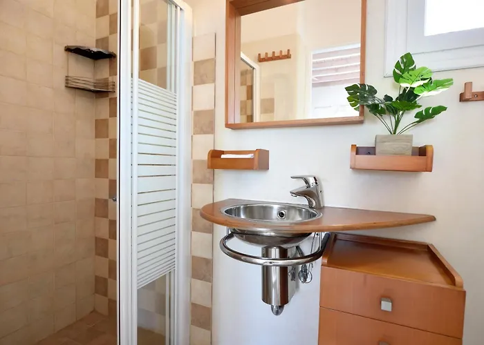 Wonderful Chrysta * Mykonos Town